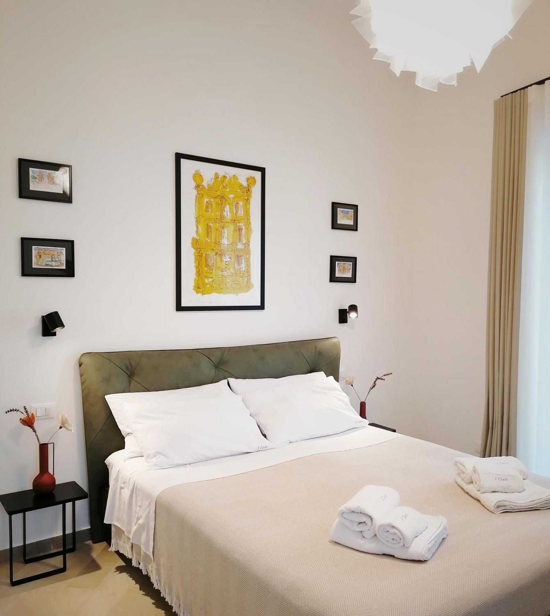 I Canti Comfort Rooms Palermo Exteriör bild